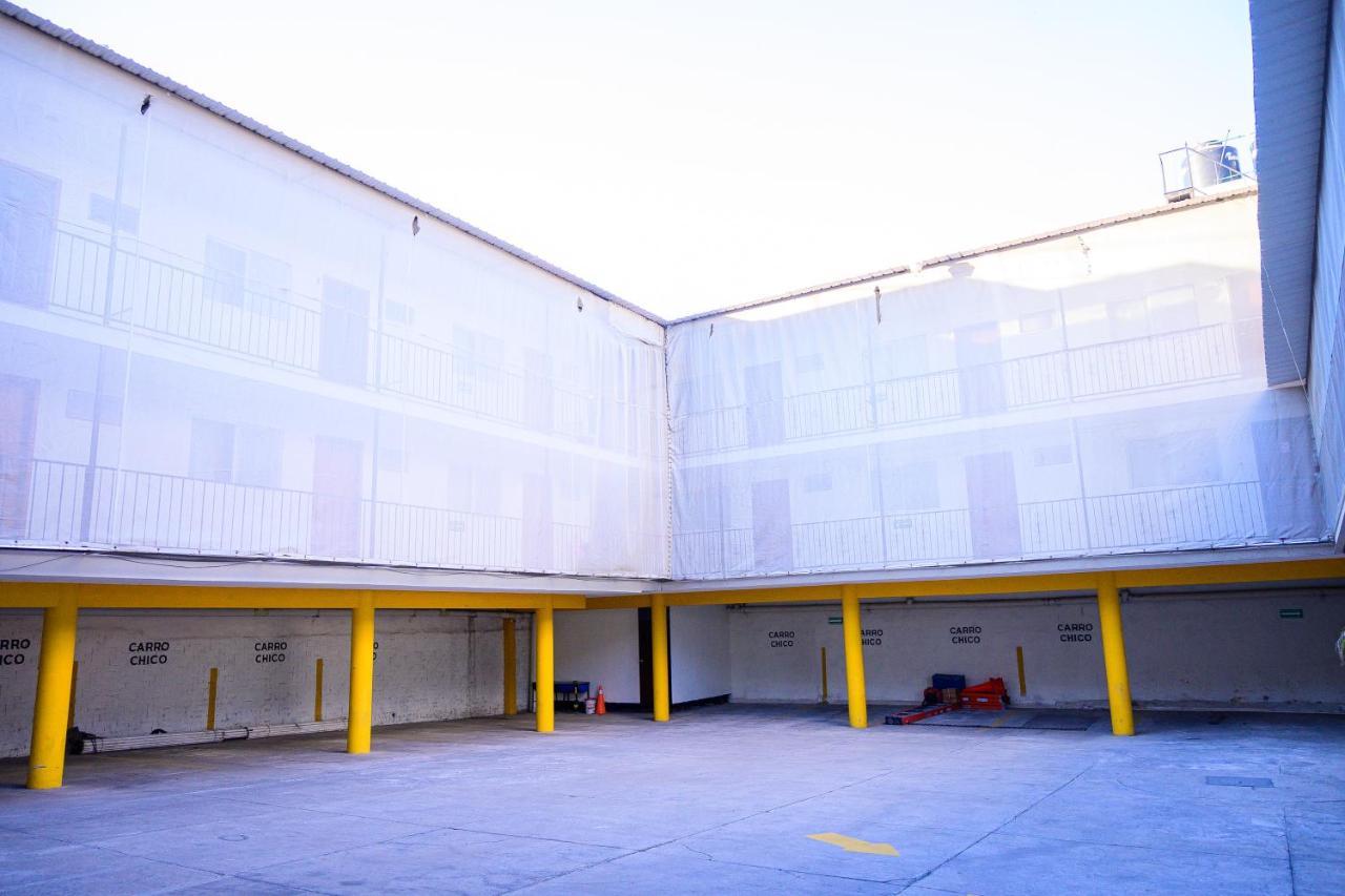 Hotel Acuario En Ocotlan Екстериор снимка