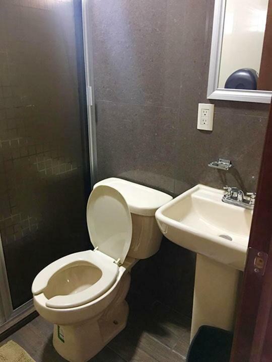 Hotel Acuario En Ocotlan Екстериор снимка